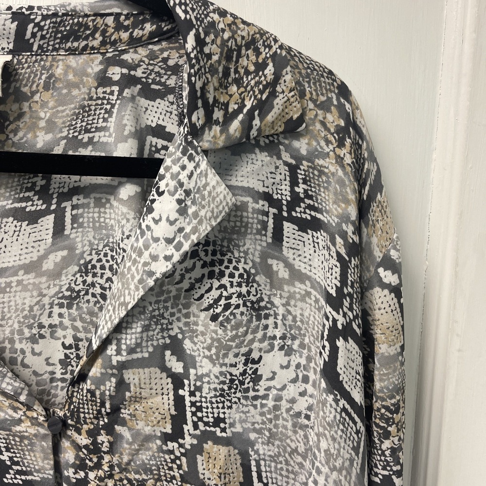 Worthington Gray and Beige Patterned Blouse 3X Lightweight - Picture 4 of 12